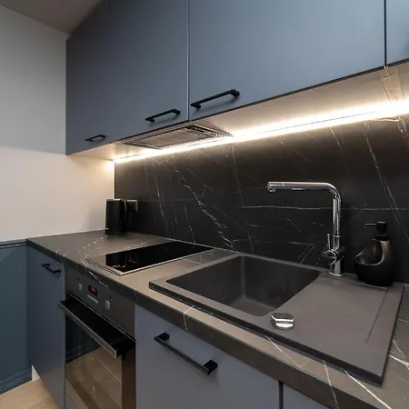 Apartament Tare