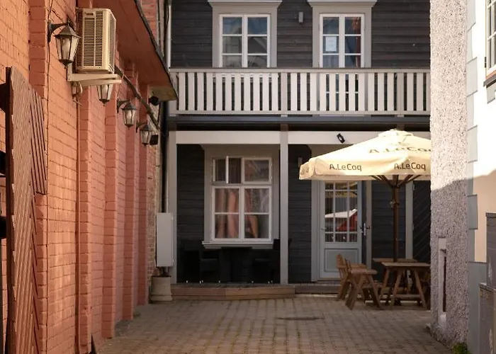 アパート Tare パルヌ